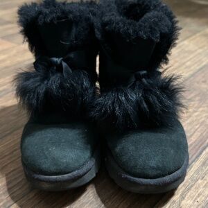 UGG Black woman ' Furry Boots